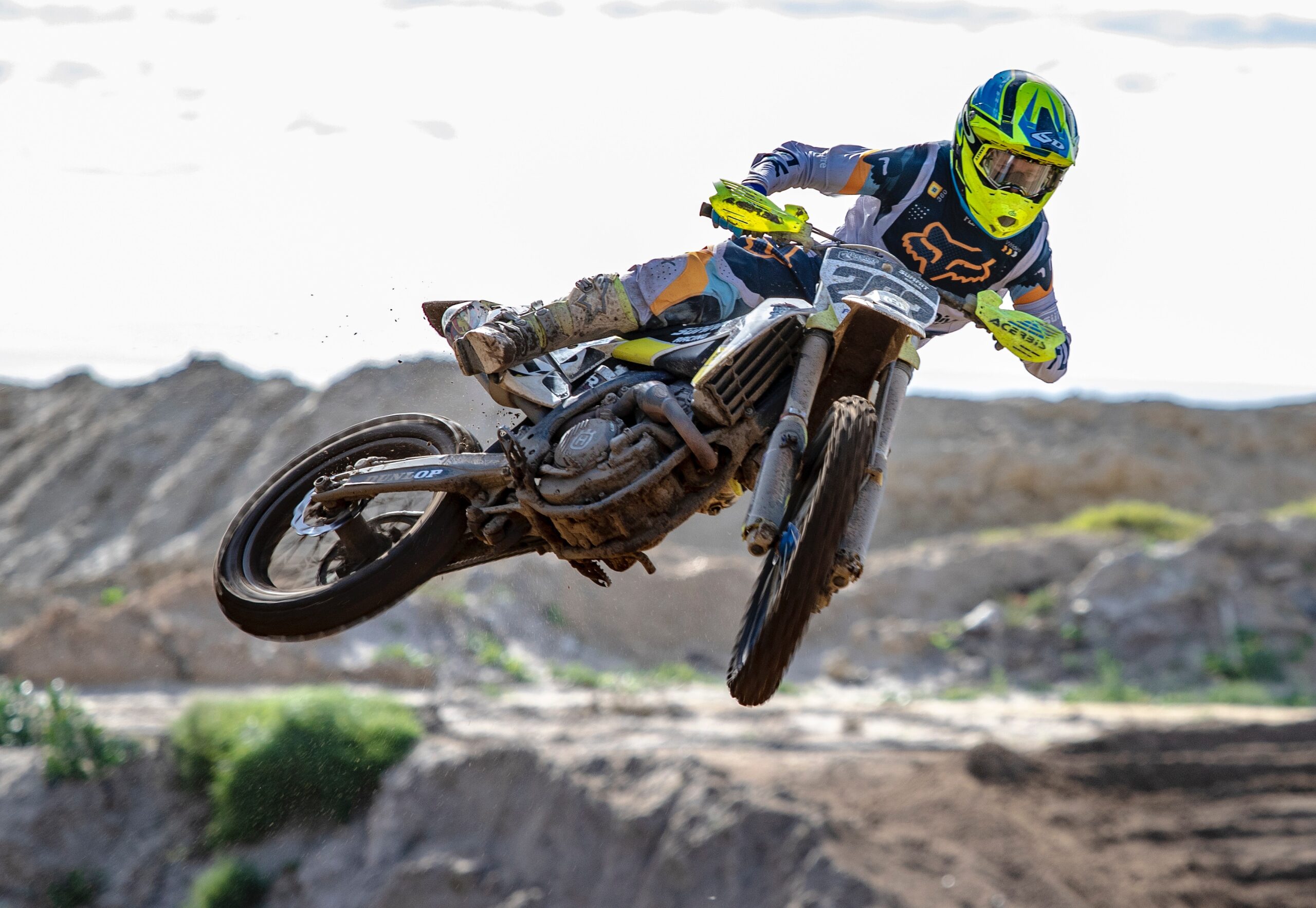 Best Motocross Helmets Under $500: Top Safety On A Budget